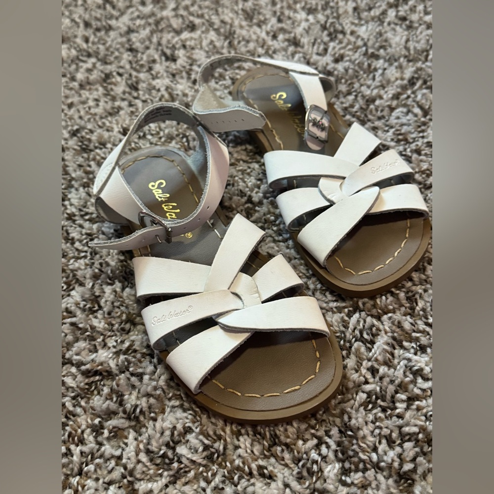 Saltwater sandals